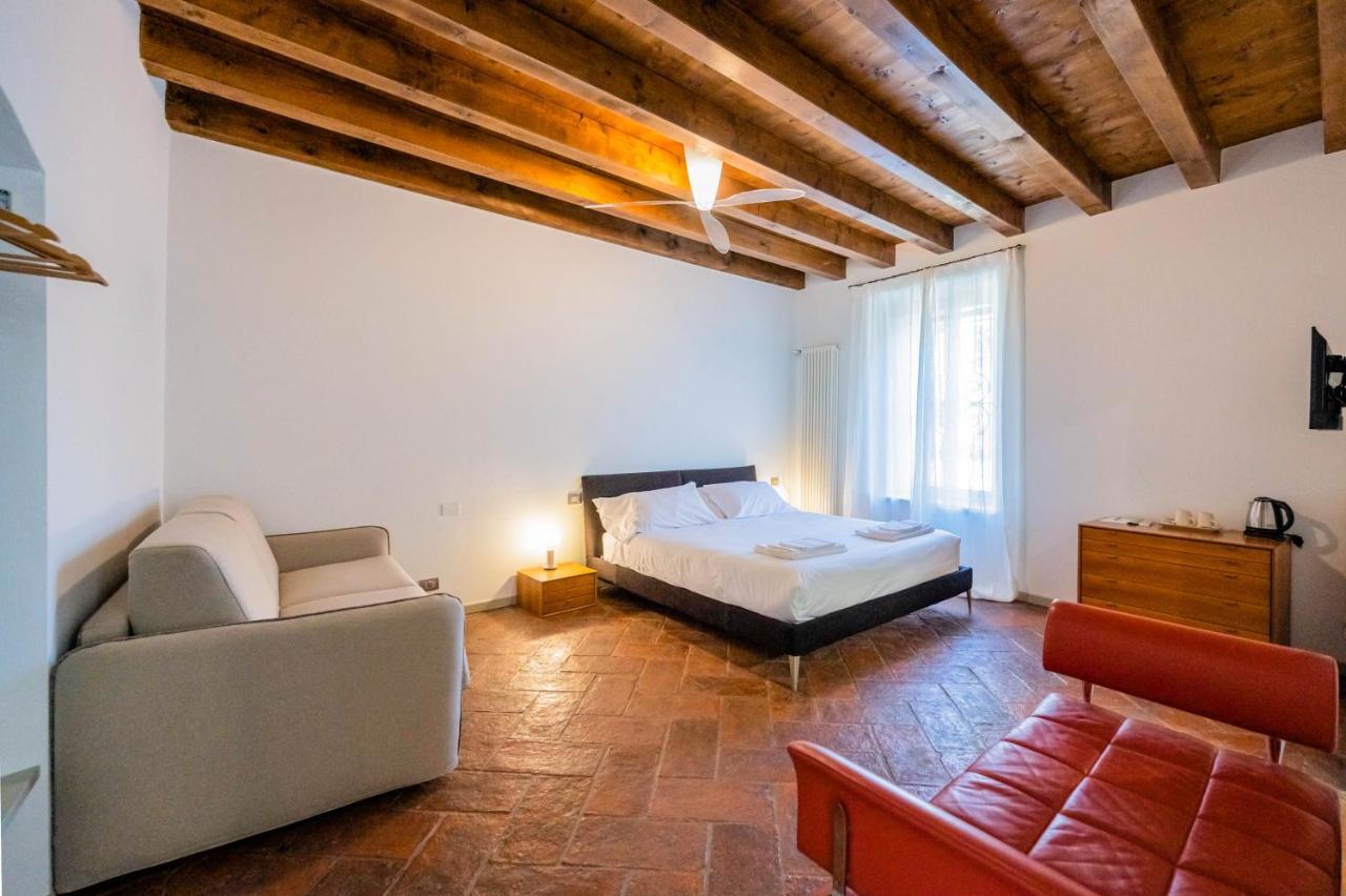 Casa Viola Appartement Bergamo Buitenkant foto