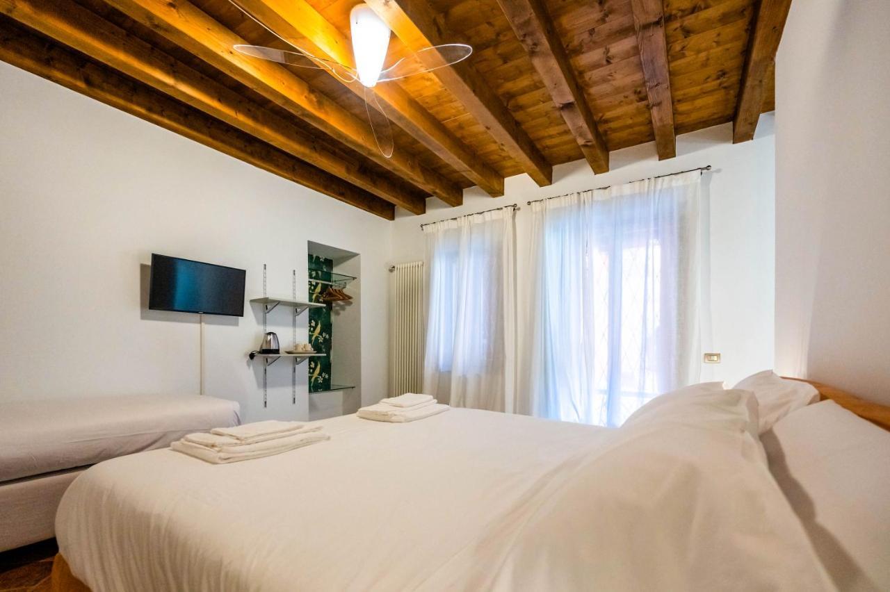 Casa Viola Appartement Bergamo Buitenkant foto