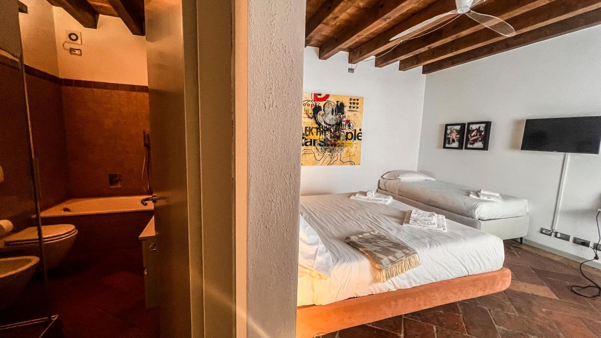 Casa Viola Appartement Bergamo Buitenkant foto